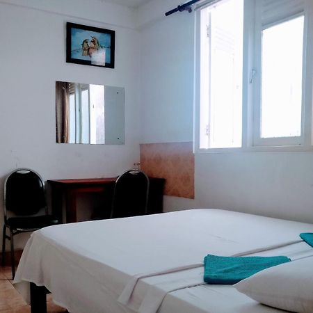 Villa Two Residence 마운트 라비니아 객실 사진
