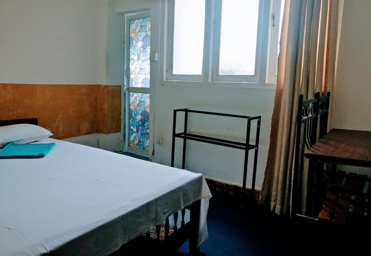 Villa Two Residence 마운트 라비니아 객실 사진